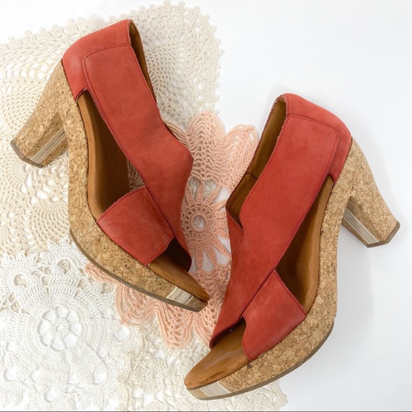 Gentle Souls Shoes | Gentle Souls by Kenneth Cole Sun Dae Cork Sandals | Color: Red | Size: 10 | Jackofalltrends's Closet